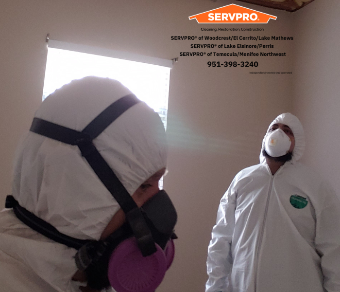 hardworking SERVPRO® team, fully geared and here to make it like it never even happened.